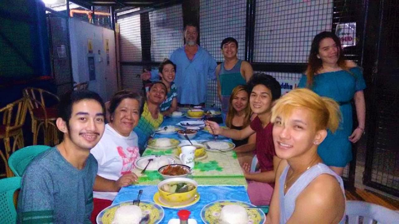 Happy Buddha Inn Puerto Galera Kültér fotó